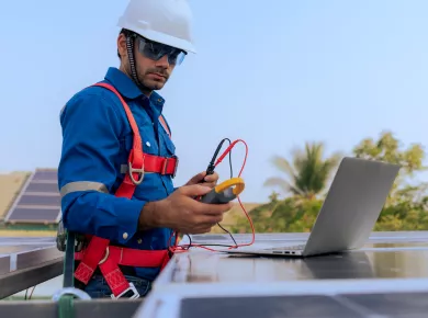 Roof_Installer_Panels