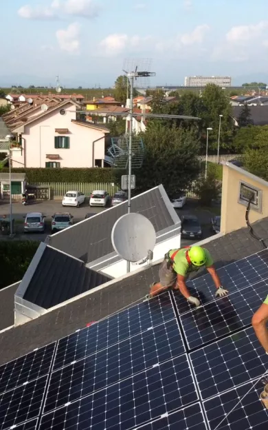 A Homeowner’s Guide To Solar Energy