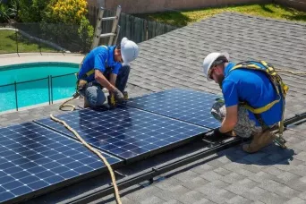 efficient-solar-technology-rooftop-mounting